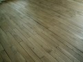 Le parquet ponc� pr�t a �tre vitrifi�